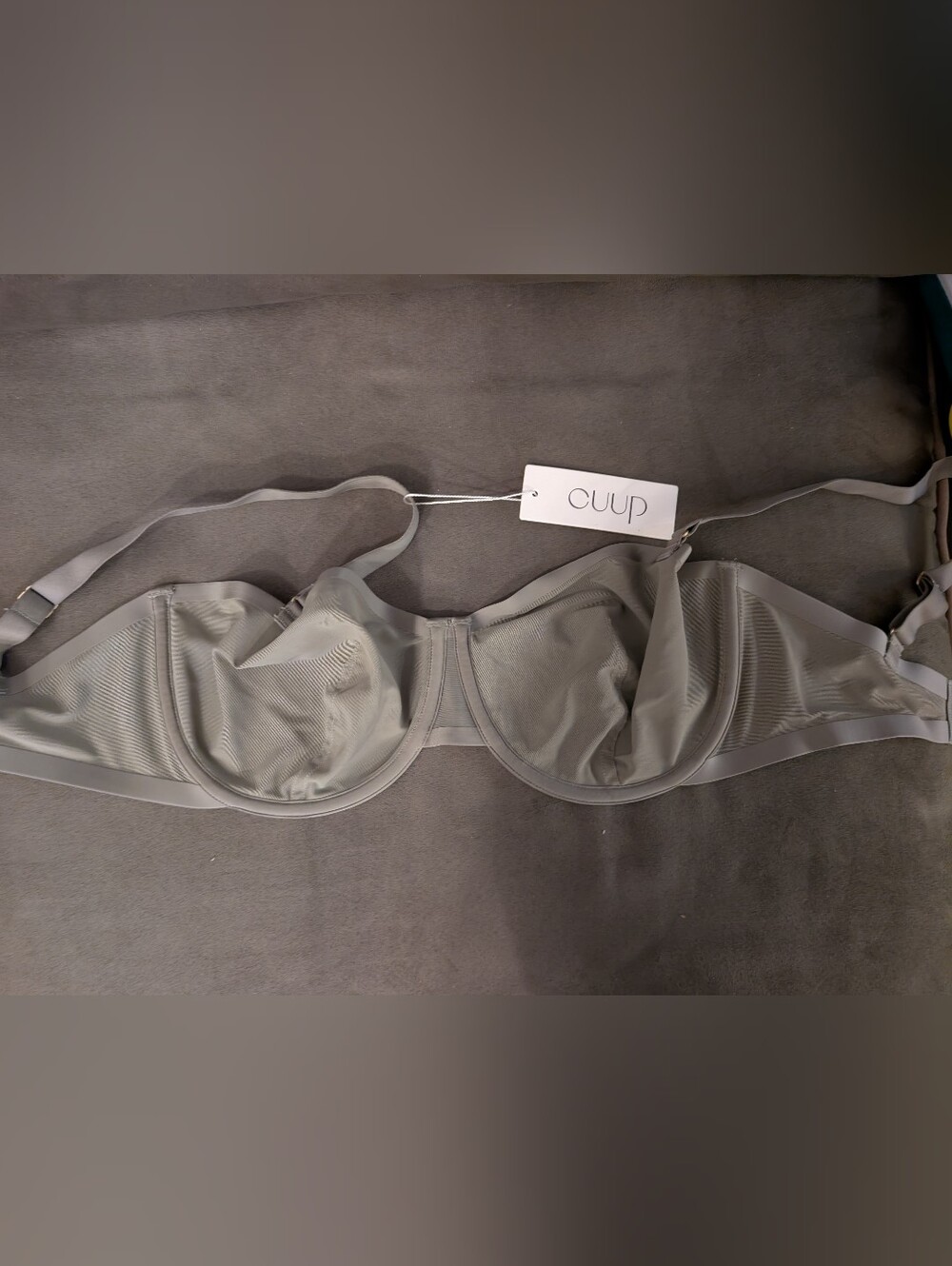 CUUP Molded Bra - Olive Green